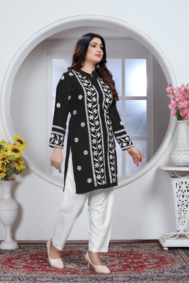 Avira – A blend of tradition and modernity Rayon Embroidery Top Kurti Black